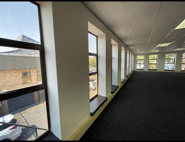 277M² OFFICE TO LET IN HURLINGHAM